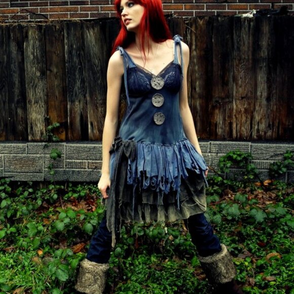 Wearydrearies Distressed Burning Man Fairy Dress in Blue - Picture 2 of 5